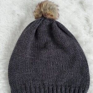 Pom Pom Knit Beanie Gray Hat
